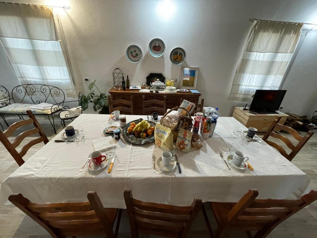 San Leonardo Country House Calangianus Buitenkant foto